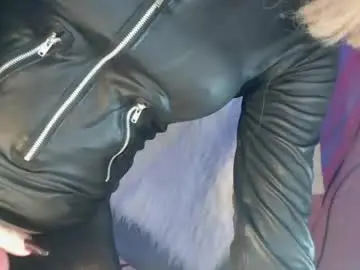 Chaturbate Adult Webcam of cum_4youbaby