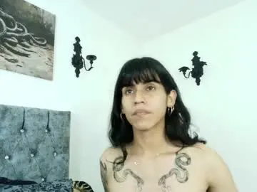 Chaturbate Adult Video Chat of bella_poisonous