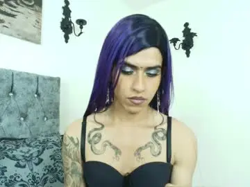 Chaturbate Best live sex cam show of bella_poisonous