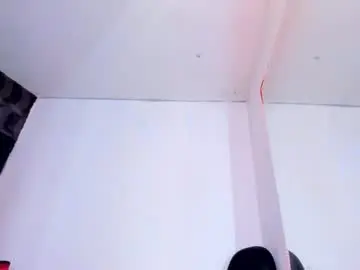 Chaturbate Live Sex Cam of sweettdanielats