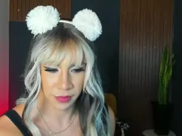 Chaturbate Free Live Porn of alonehazel