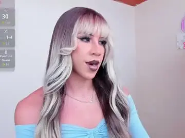 Chaturbate Best live sex cam show of alonehazel