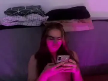 Chaturbate Adult Webcam of kylie_ish