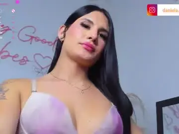 Chaturbate Adult Webcam of miadaniella__