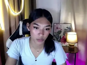 Chaturbate Live Sex Cam of ur_dazzlingmorenaxx