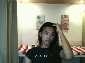 Chaturbate Free Porn Cam of ur_dazzlingmorenaxx