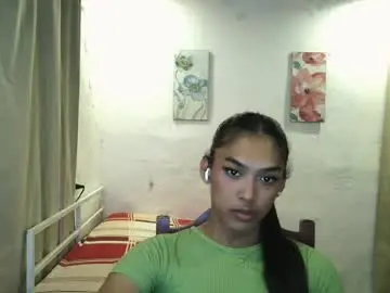 Chaturbate Free Porn Cam of ur_dazzlingmorenaxx