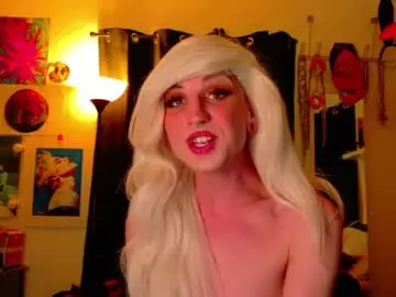 Chaturbate Adult Video Chat of viperthedoll