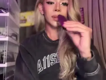 Chaturbate Free Porn Cam of meetmehalfway888