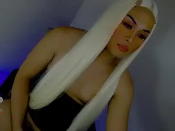 Chaturbate Live Porn of its_me_bella18