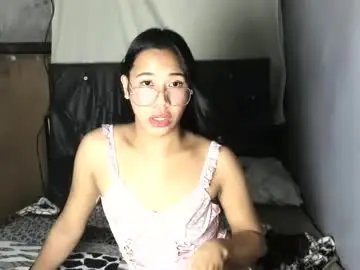 Chaturbate Nude Webcam of lillysummer339368