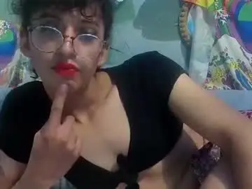 Chaturbate Adult Video Chat of queridamiahh
