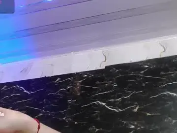 Chaturbate Live Sex of crislingery_doll