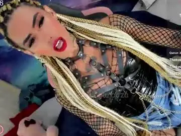 Chaturbate Watch Live Sex Cams of kilye_nellaa