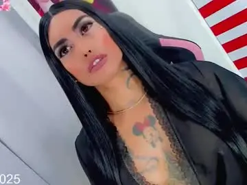 Chaturbate Live Porn of kilye_nellaa