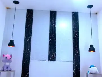 Chaturbate Live Sex Cam of andrea_gill_