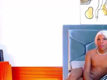 Chaturbate Watch Live Sex Cams of tayra1