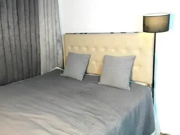 Chaturbate Live Porn of yourladybianca