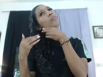 Chaturbate Free Porn Cam of mia_hiills