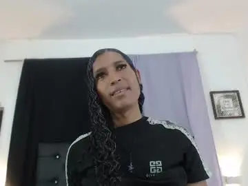 Chaturbate Sex Cam of mia_hiills
