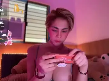 Chaturbate Nude Webcam of angelabigcock10
