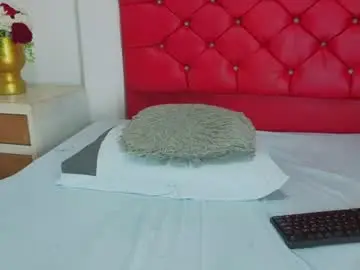 Chaturbate Live Sex Cam of lex_sweeney