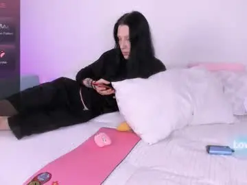 Chaturbate Watch Live Sex Cams of caradelfie