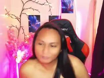 Chaturbate Best live sex cam show of hellashaven