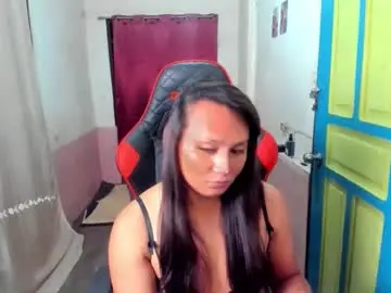 Chaturbate Best live sex cam show of hellashaven