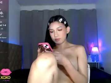 Chaturbate Live Sex Cam of nathalie_hadid