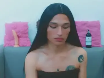Chaturbate Live Porn of ades_hott