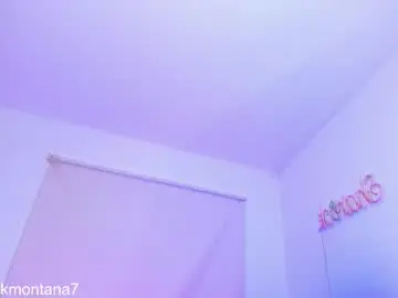 Chaturbate Live Sex Cam of sharickebonyts