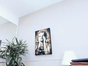 Chaturbate Watch Live Sex Cams of sharickebonyts