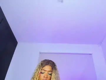 Chaturbate Sex Cam of sharickebonyts