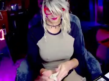 Chaturbate Free Porn Cam of lemon_stealing_whore