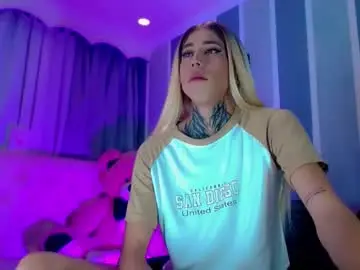 Chaturbate Best Webcam of oliviahot01