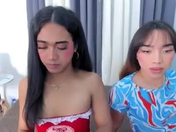 Chaturbate Free Live Porn of hugecock_pretty123