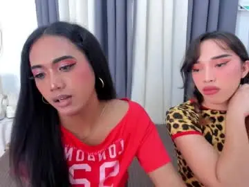 Chaturbate Watch Live Sex Cams of hugecock_pretty123