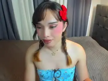 Chaturbate Live Sex Cam of hugecock_pretty123