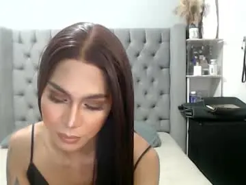 Chaturbate Watch Live Sex Cams of avyana_petite08