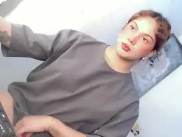 Chaturbate Free Porn Cam of yourlovingpearl