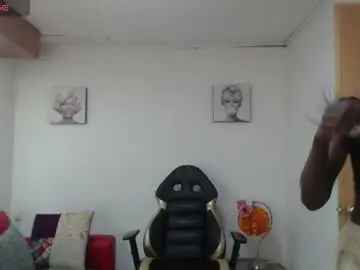 hanna_lamber from chaturbate