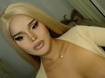 Chaturbate Watch Live Sex Cams of lucy_heartfiliaxxx