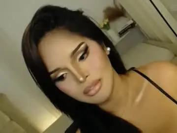 Chaturbate Live Porn of lucy_heartfiliaxxx