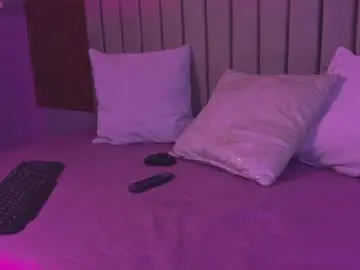 Chaturbate Live Porn of miablanc_cr