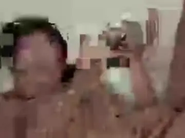 Chaturbate Free Porn Cam of holly_wyn