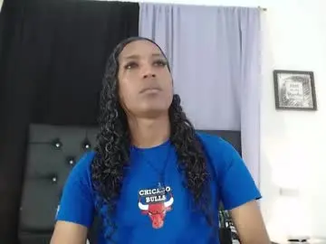 miacoock from chaturbate