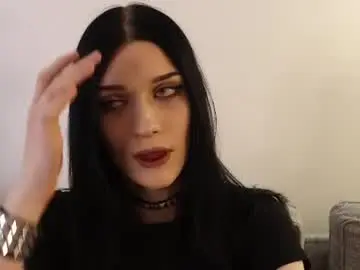 annettethomas from chaturbate