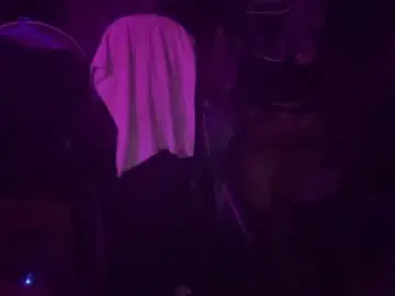 vapesaruray from chaturbate