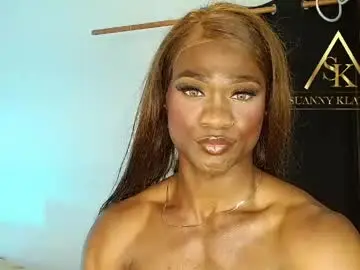 Chaturbate Live Sex Cam of suannyklatten_